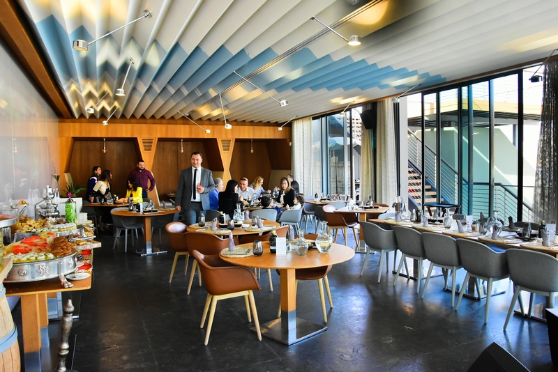 Sunday Brunch at Kempinski Summerland
